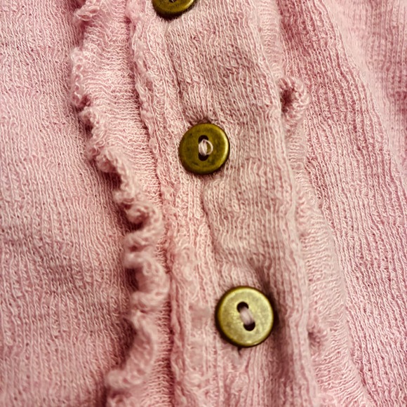 We The Free Women Cardigan Pink Cotton Blend Long Sleeve Button Ruffle Top Large - Picture 9 of 11